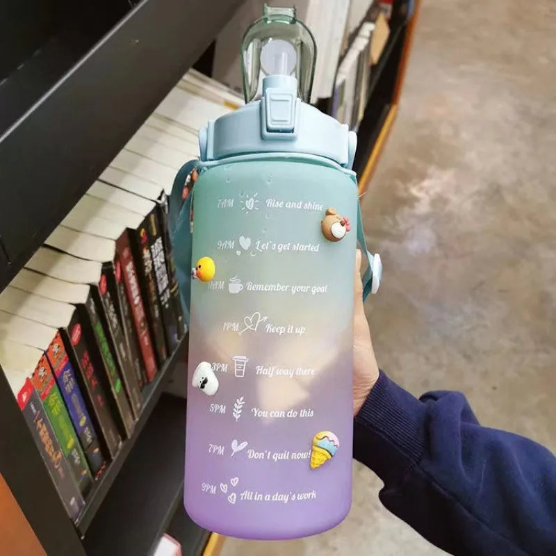 2025 Spring/Summer 2L Large Capacity Outdoor Plastic Bouncing Straw Sports Water Bottle Leak-proof Portable Refill Cups