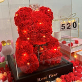 Urso de Pelúcia de Rosas Artificiais Eternas (Modelo 2026) – Presente e Decoração para Dia das Mães, Aniversários, Dia dos Namorados e Datas Especiais