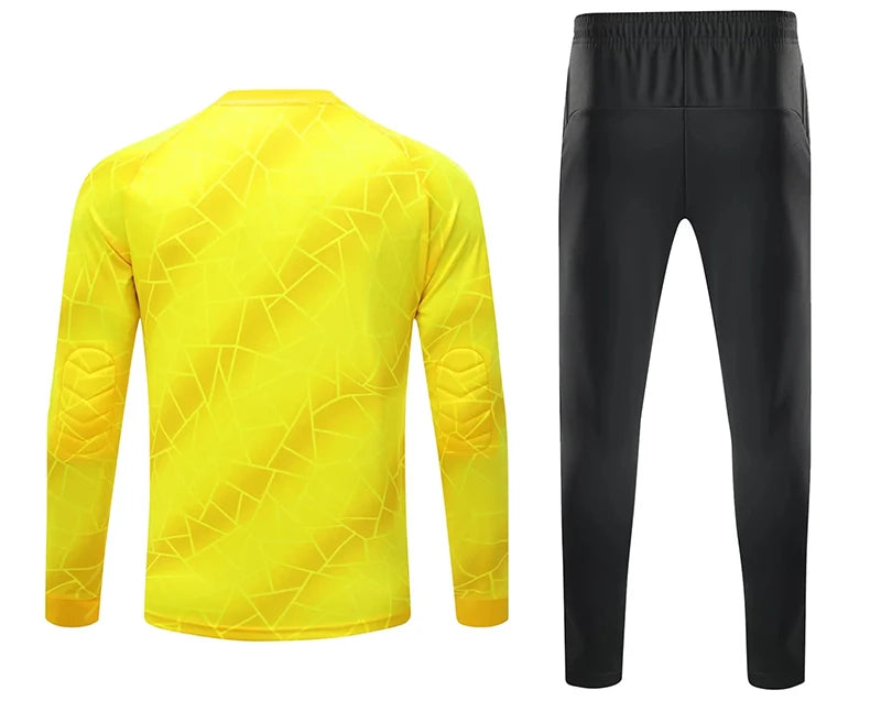 Men Kid 2024 Soccer Goalkeeper Uniform Protective Sponge Long Sleeve Football Training Goalkeeper Top Soccer Jersey Pants Custom