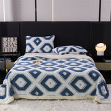 Flannel Warmth Autumn Winter Blanket Keep Warm Comfortable Jacquard King Size Blankets Skin Friendly Geometric Nap Comforter