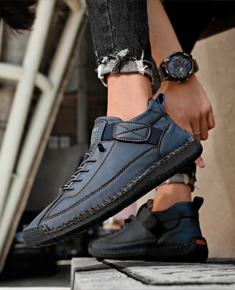 Handmade Leather Men's Casual Slip-On Loafers Breathable Leather Shoes Men's Flat Fashion Moccasins Tooling Shoes Plus Size