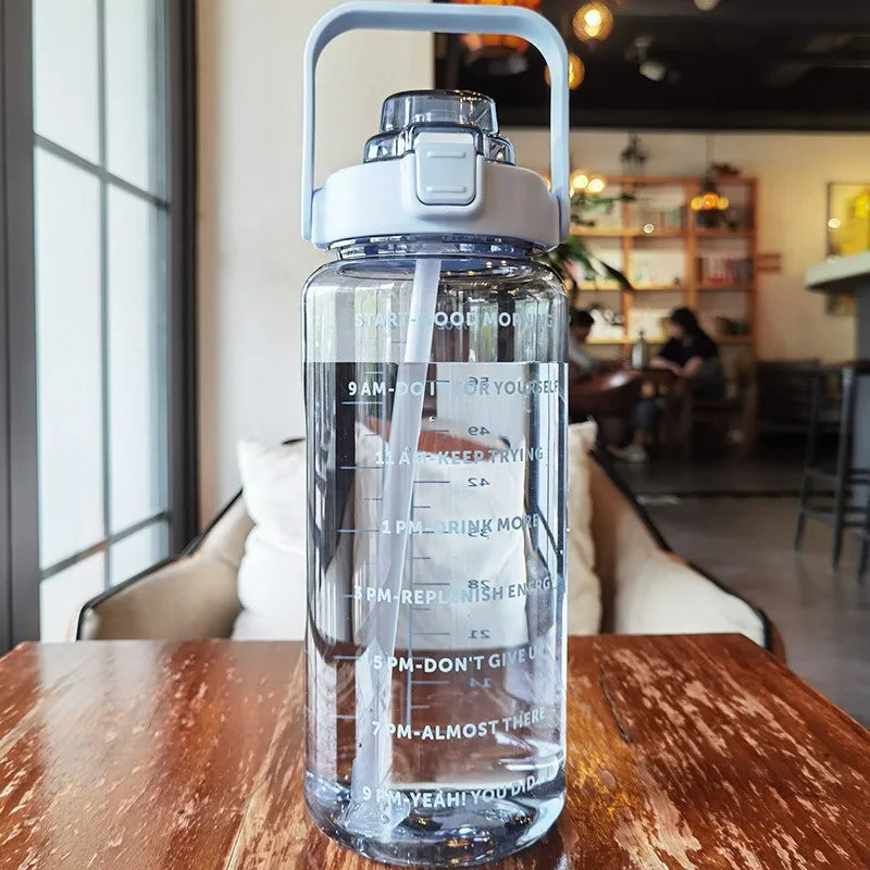 2025 Spring/Summer 2L Large Capacity Outdoor Plastic Bouncing Straw Sports Water Bottle Leak-proof Portable Refill Cups