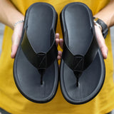 Size 38-47 New Italian Leather Flip-flops For Men Casual Cool Beach Summer Shoes Hotel Slippers Man Light Flats Luxe Men's Shoes