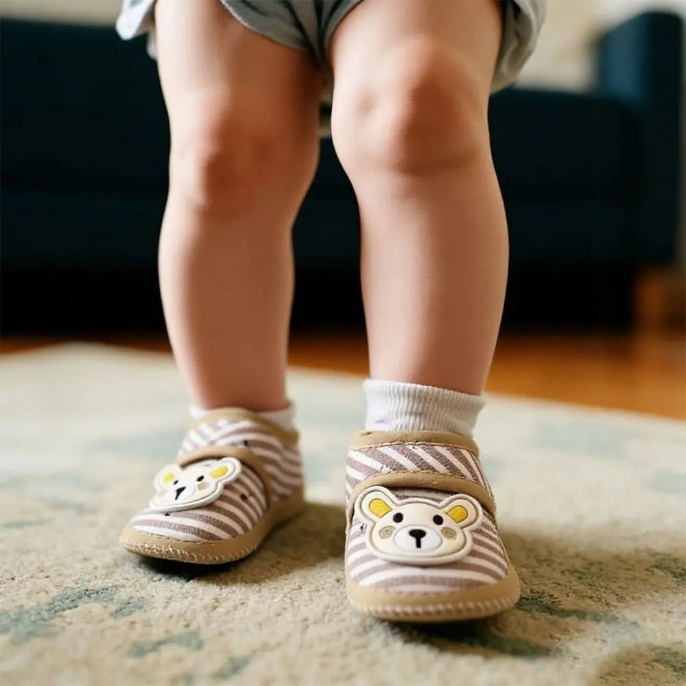 Cute Soft Sole Shoes Anti-slip Breathable First Walker Shoes Cartoon Bear Booties Newborn