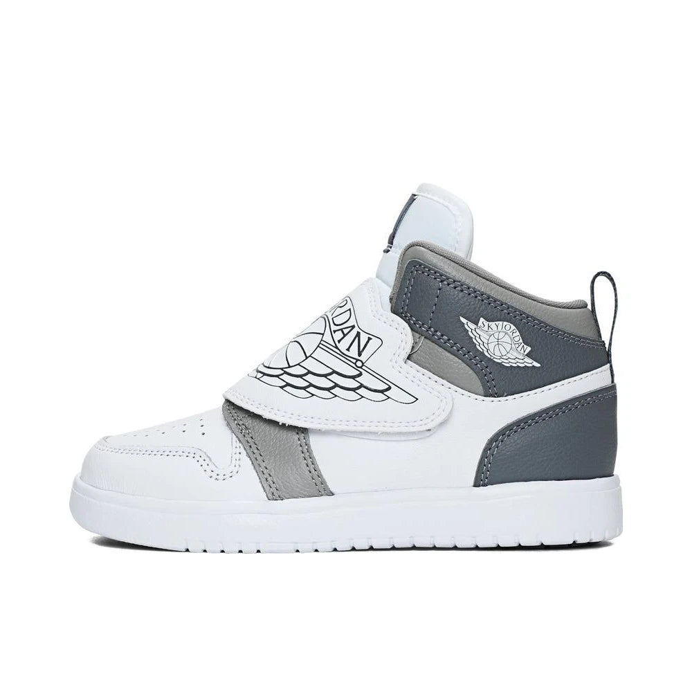Nike 2025 Boys' SKY JORDAN 1 (PS) Jordan Basketball Shoes BQ7197-011