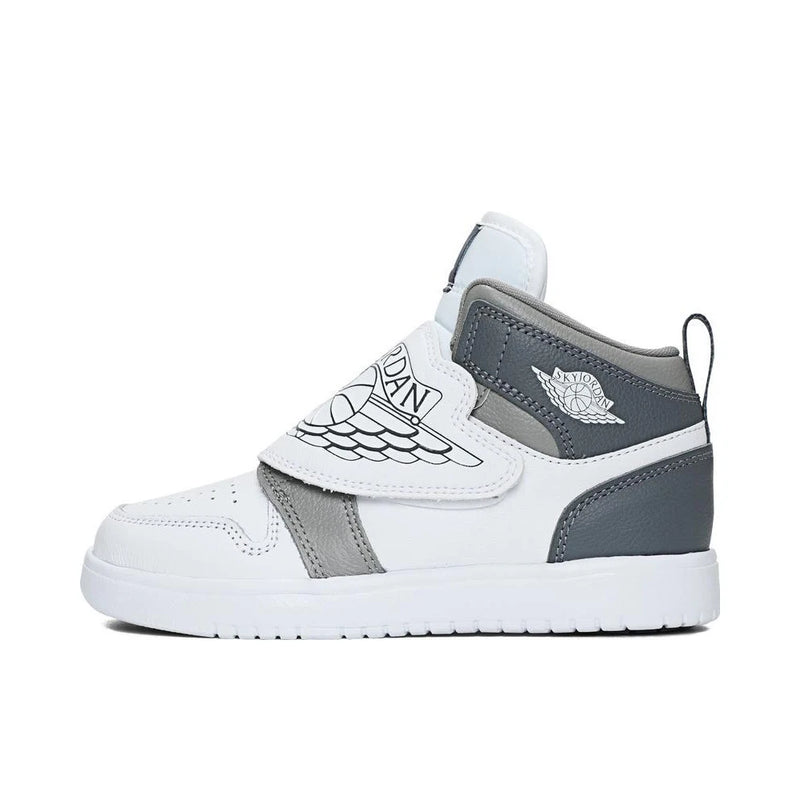 Nike 2025 Boys' SKY JORDAN 1 (PS) Jordan Basketball Shoes BQ7197-011