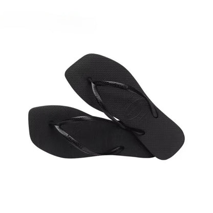 Women Flip Flops Luxury Designer Slippers Stylish Slippers for Outdoor Travel on The Beach Summer Flat Sandals zapatos de mujer