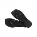 Women Flip Flops Luxury Designer Slippers Stylish Slippers for Outdoor Travel on The Beach Summer Flat Sandals zapatos de mujer