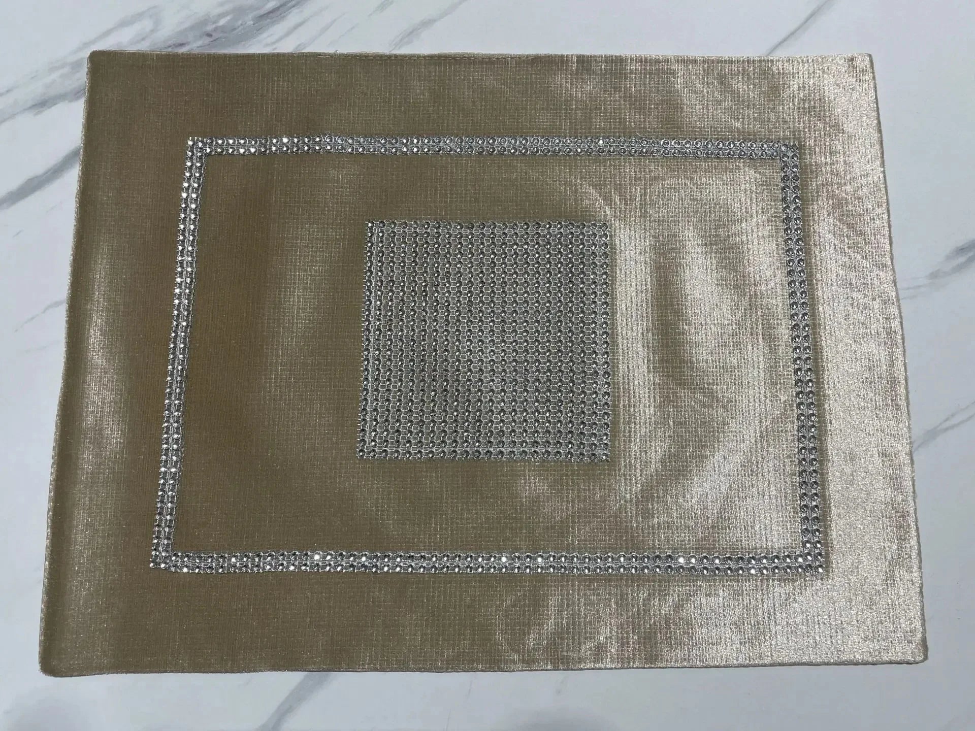 Heat Resistant Dining Table Mat Diamond Embedded Anti Slip Western Dining Pad Cushion Home Use Tablecloth Accessories