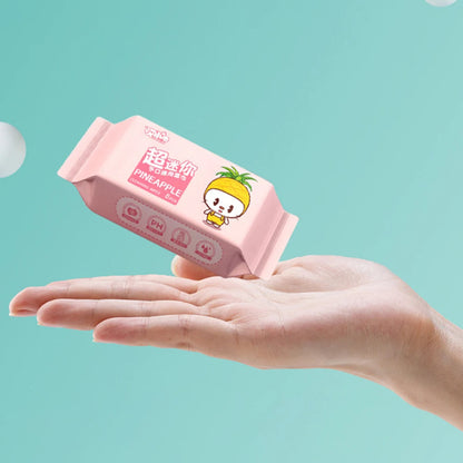 New Soft Baby Wet Wipes Hand Mouth Cleaning Large Pack Baby Gentle Wipes High Quality Disposable Freshing Cleaning Wipes Babies
