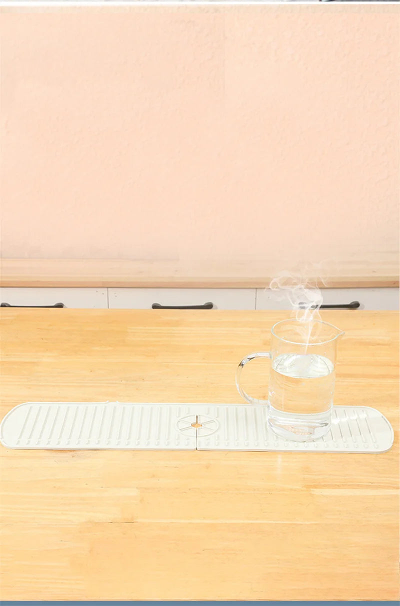 1PC Silicone Faucet Mat Water Ripple Kitchen Bathroom Draining Pad Wash Basin Large Sink Splash Pad Countertop Protector