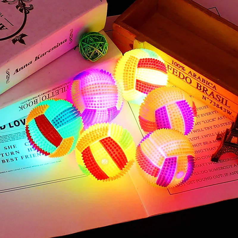 Juguete interactivo con luz LED para perros, pelota masticable para cachorros, juguete molar con luz de color para gatos y perros pequeños.