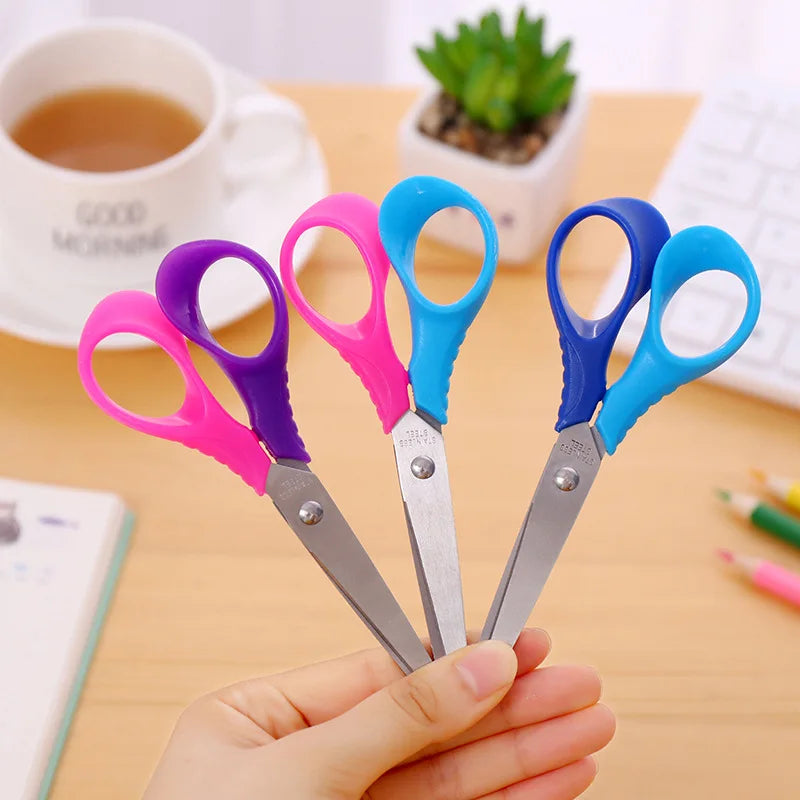1 Pc Children Cartoon Round Head Safety Scissors  with Plastic DIY Manual Paper-cut Kindergarten Art Designer Stationery