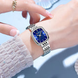 Relógio feminino quadrado dourado em aço inoxidável com calendário