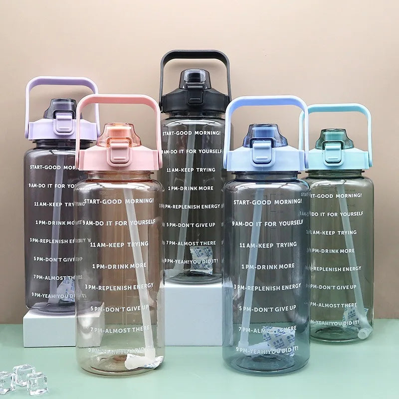 2025 Spring/Summer 2L Large Capacity Outdoor Plastic Bouncing Straw Sports Water Bottle Leak-proof Portable Refill Cups