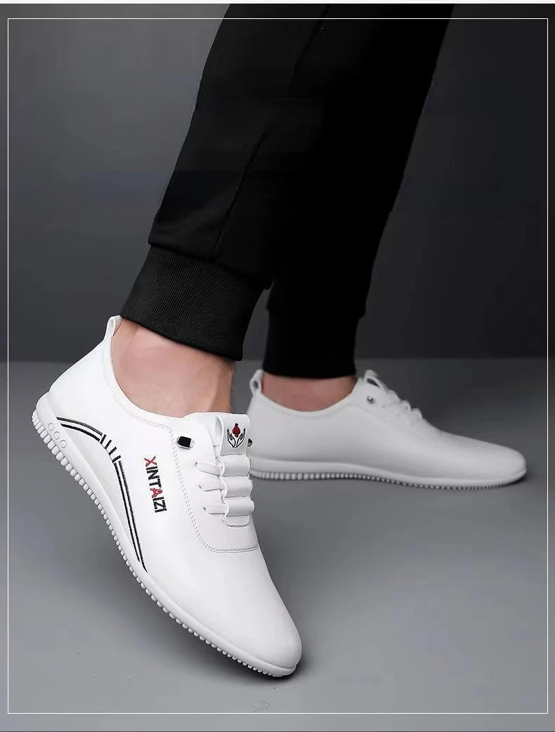 2024 New Casual Shoes for Men Fashion Lightweight Men Walking Shoes Comfortable Slip-on Loafers Outdoor All-Match Men Flat Shoes