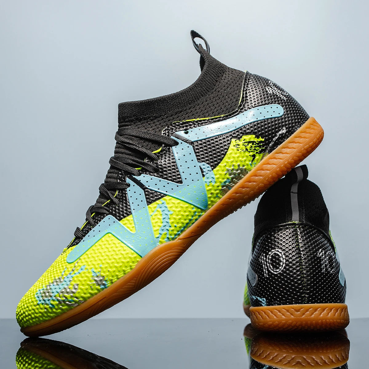 Zapatos de fútbol profesionales de interior para hombre, de suela plana, para adultos, duraderos y cómodos, para entrenamiento, antideslizantes para adolescentes.