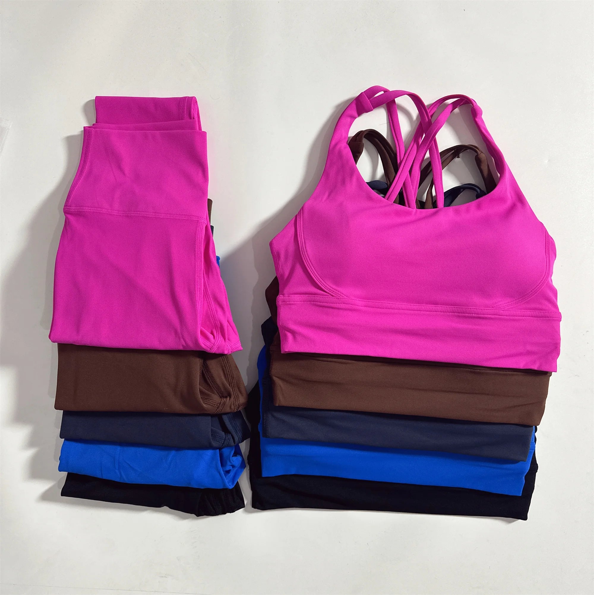 Conjunto de fitness para gimnasio de color sólido, sujetador deportivo cruzado suave y ajustado, 2 piezas de compresión, leggings de yoga de cintura alta, traje de entrenamiento integral para correr