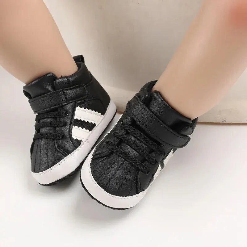 Meckior - Zapatillas altas para bebés, niños y niñas, suela suave antideslizante, zapatos para primeros pasos de cuna, 0-18 meses