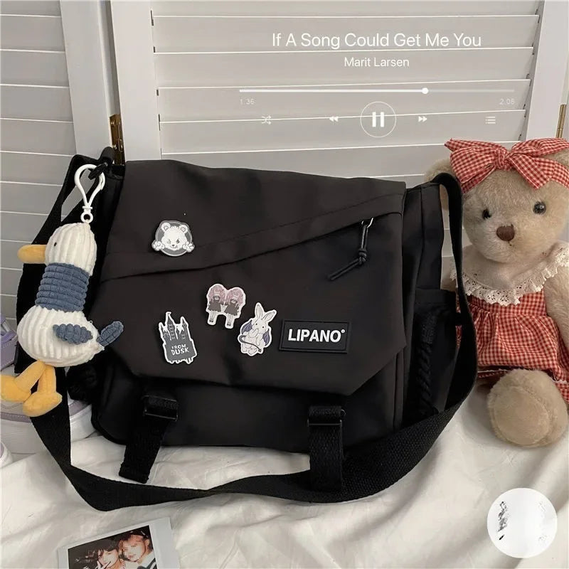 Korean Street Style Versatile Artistic Hong Kong Version Shoulder Bag Messenger Crossbody Bag