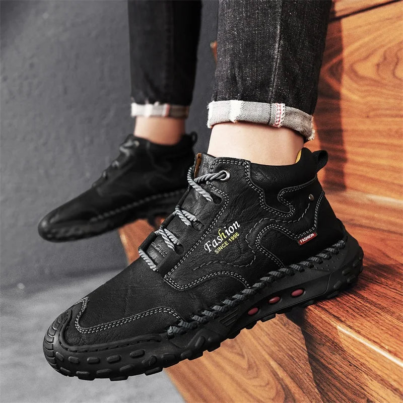 Zapatillas informales de cuero vulcanizado de alta calidad para hombre, zapatos planos de diseño, cómodos, antideslizantes, para caminar, correr y trotar, 2024