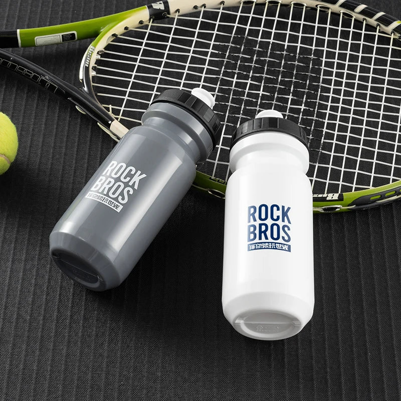 ROCKBROS Cycling Water Bottle 600ml Lightweight Bottle With Dust Cover Gym Water Kettle Drink Outdoor Sports Bike Accessories