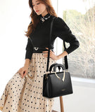2026 New Style Crossbody Bag Medium Mom Bag Lychee Pattern Large Soft PU Zipper Closure Daily Use Fashionable Ladies Handbag Sac