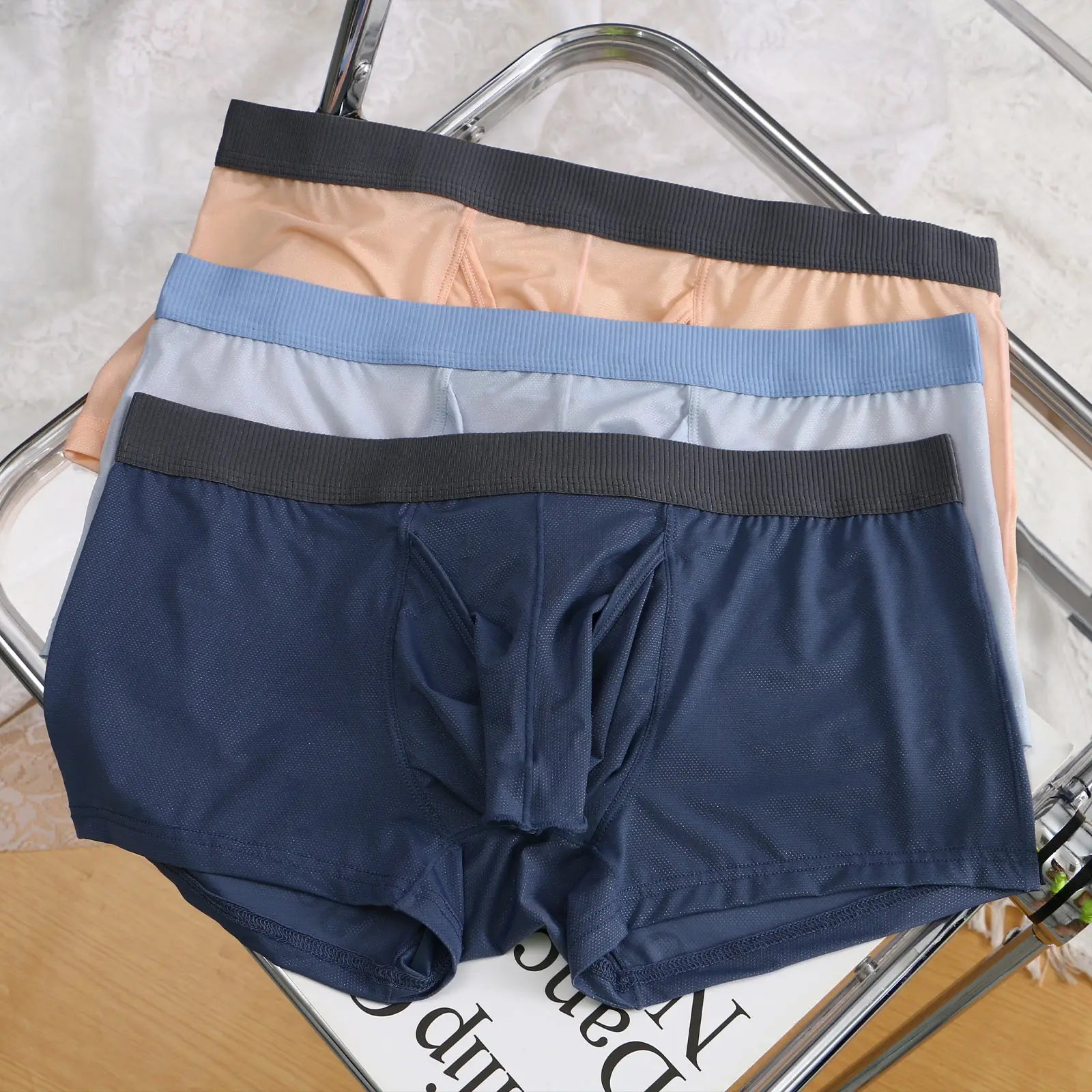 Ropa interior CLEVER-MENMODE, Boxers sexis para hombre, calzoncillos con nariz de elefante, bragas masculinas de seda helada, Boxershorts con bolsa larga para pene convexo en U