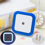 Luz Noturna LED Sem Fio com Sensor – Mini Luz de Tomada (Padrão UE/EUA) para Decoração e Iluminação de Quartos (Infantil e Adulto) e Salas