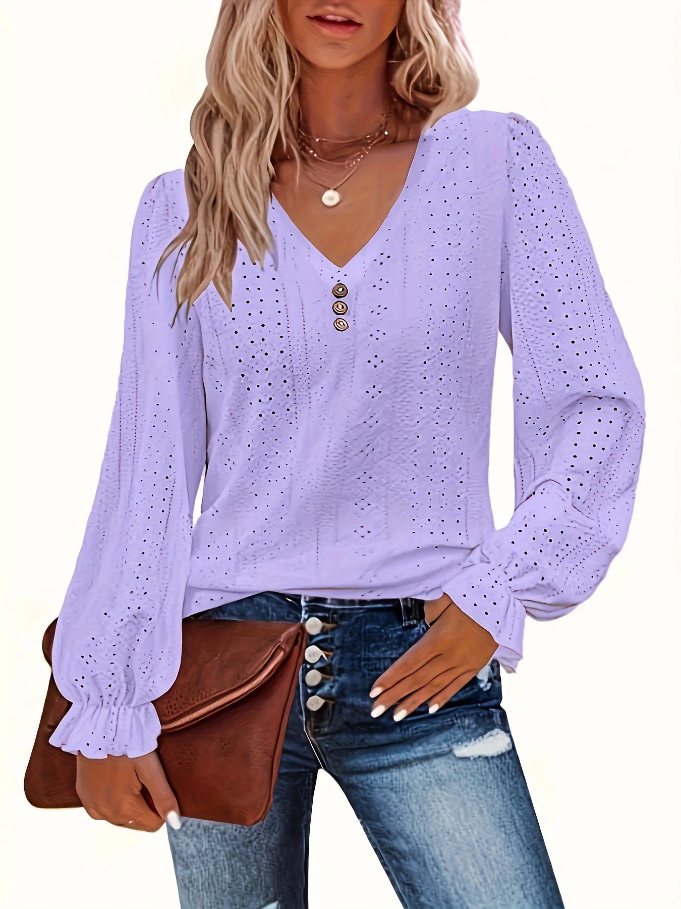 Plus size ilhó botão decoração camiseta casual decote em v manga longa topo para primavera e outono roupas femininas plus size