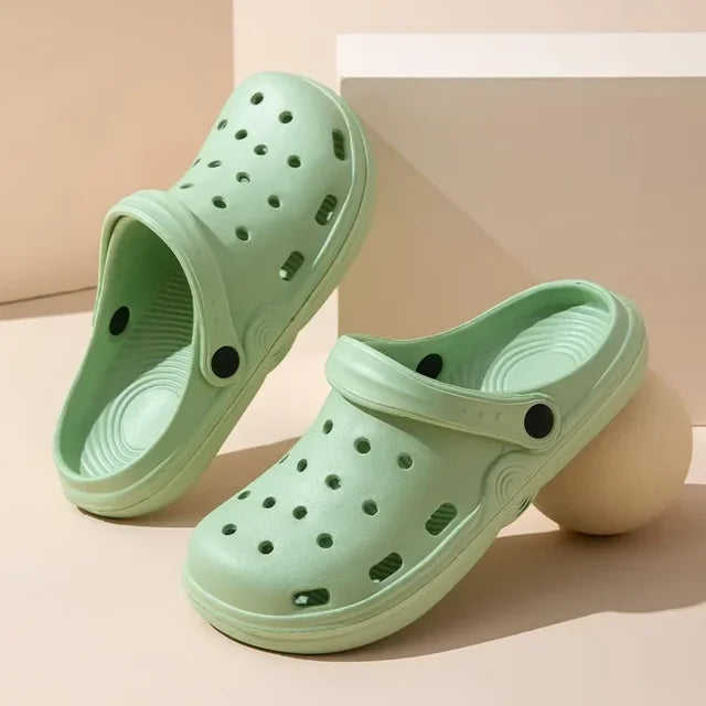 Tamancos de jardim para mulheres e homens, sandálias de praia, dedo do pé largo, sapatos Holey, chinelos de chuveiro, ao ar livre, senhoras, verão