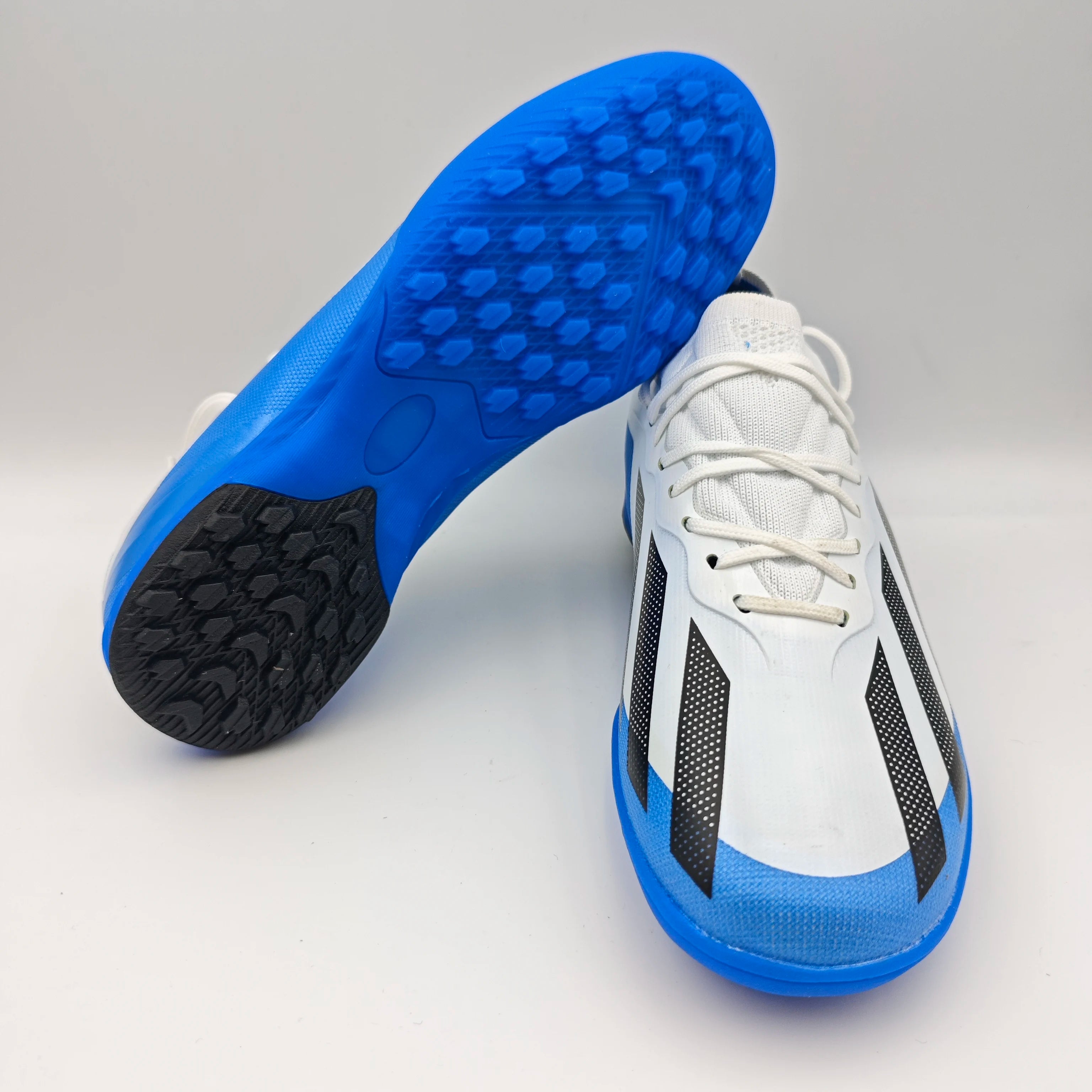 Soccer Shoes Men Women Society Indoor Cleats Football Field Boots Original Professional Football Shoes Resistant Sneaker Match