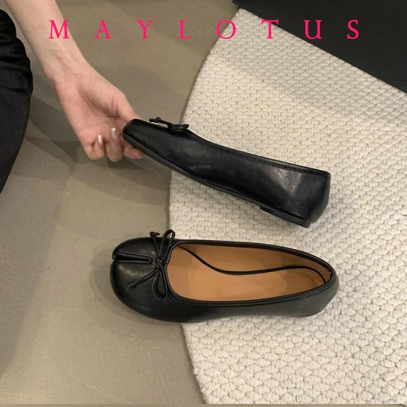 Spring Women Flat Split Toe Shoes with Bow Soft Leather Bow Tie Front Shallow Slip On Girls Tabi Shoes Flats Ballet Shoes