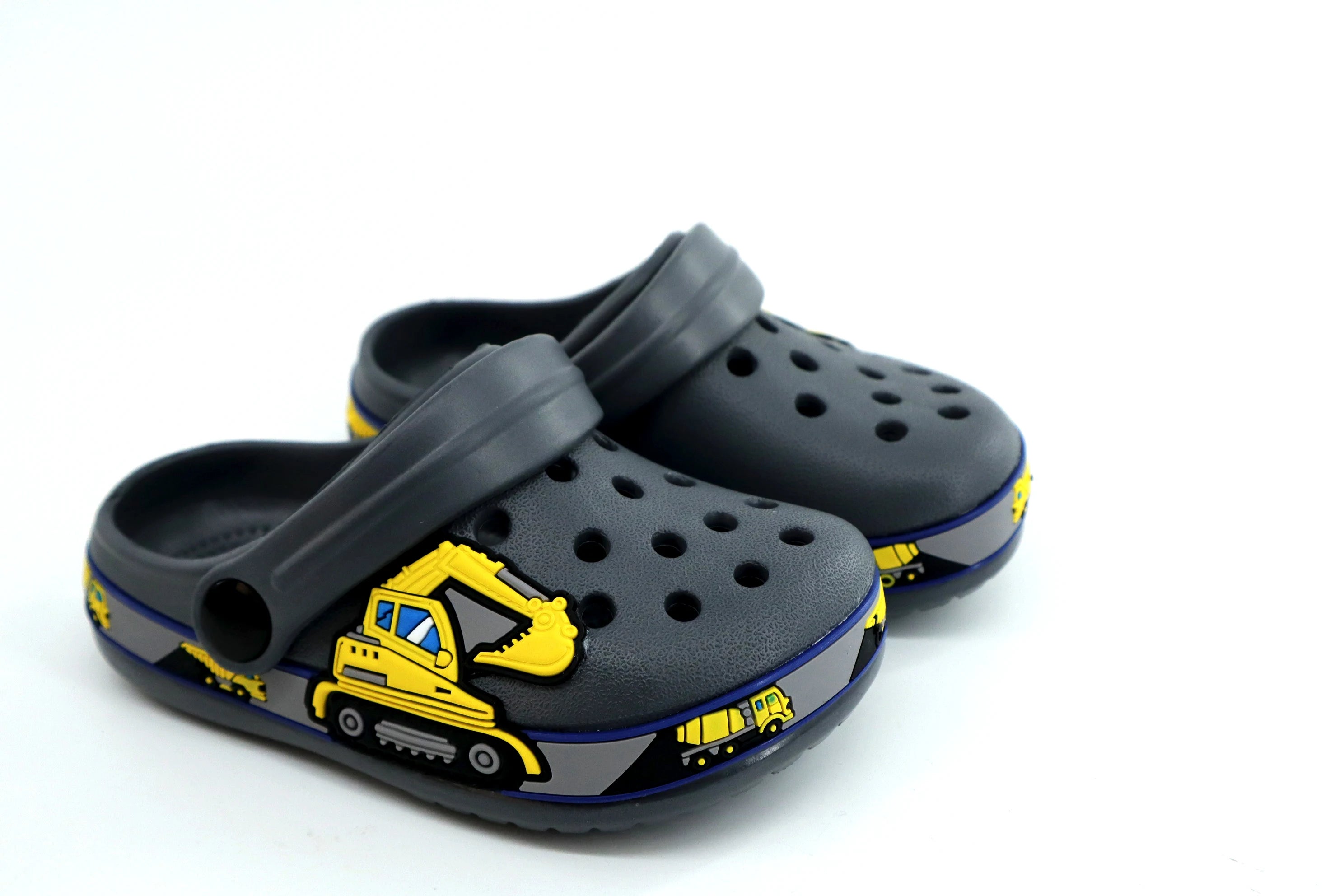 Bonitas pantuflas de animales para bebés y niños, sandalias de verano con dibujos animados, zapatos de playa para niñas, lindas pantuflas para niños.