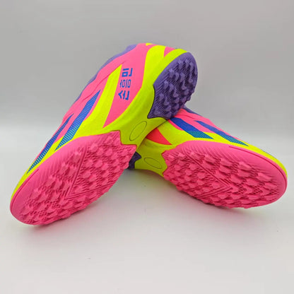 Ultralight Men Soccer Shoes Cleats Non Slip Football Field Boots Grass Sport Society Training Unisex Professional Women Sneaker