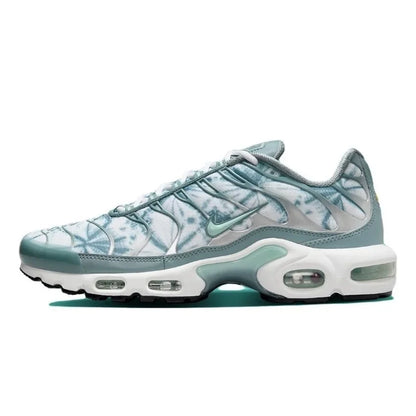 Zapatillas Nike Air Max Plus TN para correr, clásicas, negras triples, para exteriores, para correr, caminar, deportivas, para mujer y hombre.