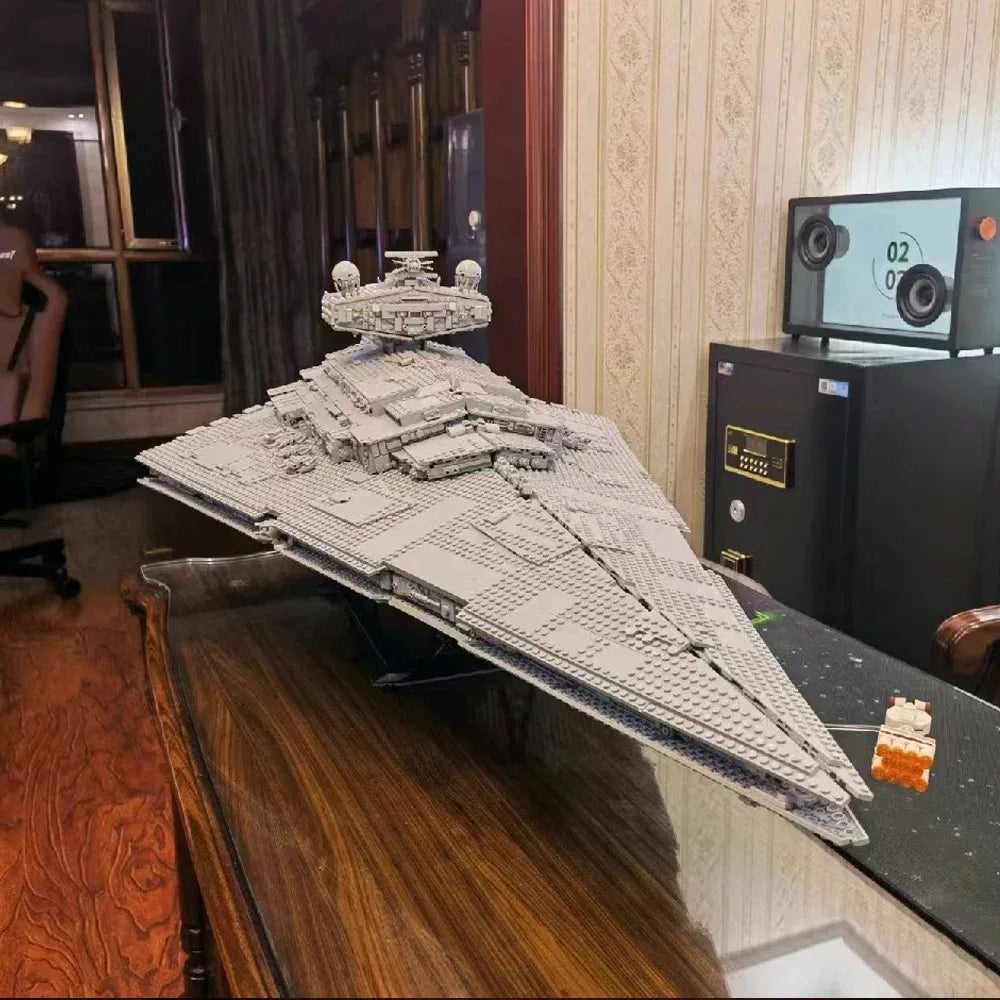 Assemble Home Decoration Imperial Navy Stormtrooper Star Destroyer Galactic Empire Star Cruiser Starfighter Dark Fleetship 75252