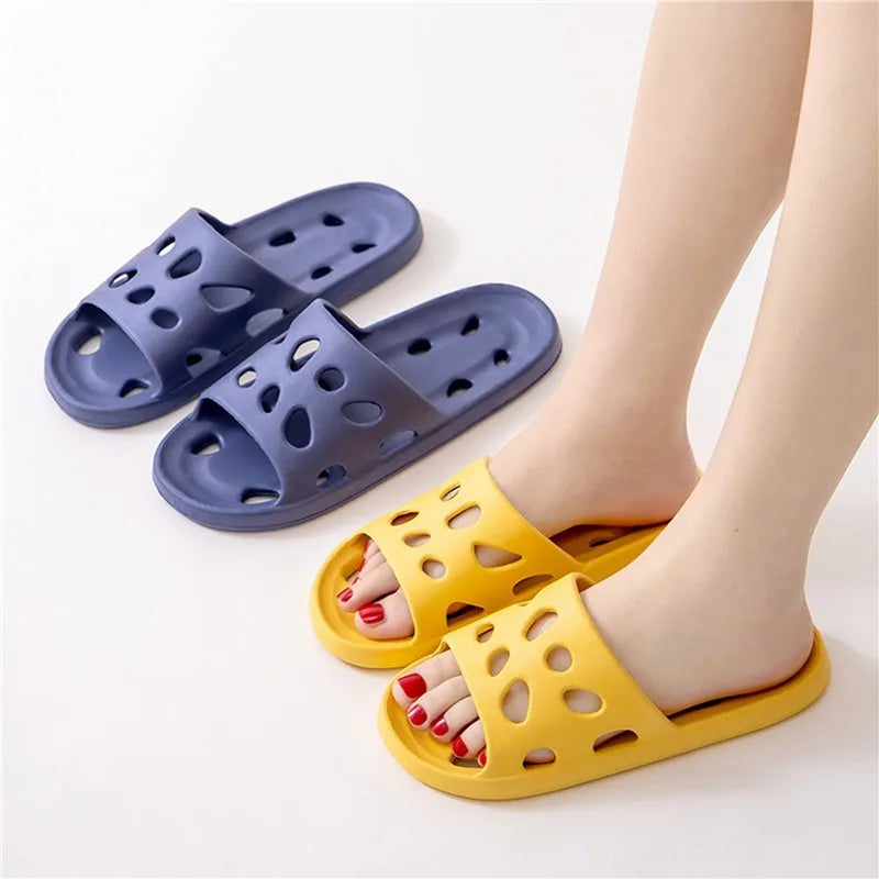 Summer Fashion Slippers Women's Shoes Cloud Slippers For Men Home Flat Sandals Massage Flip Flops Couples Bathroom Indoor Slides
