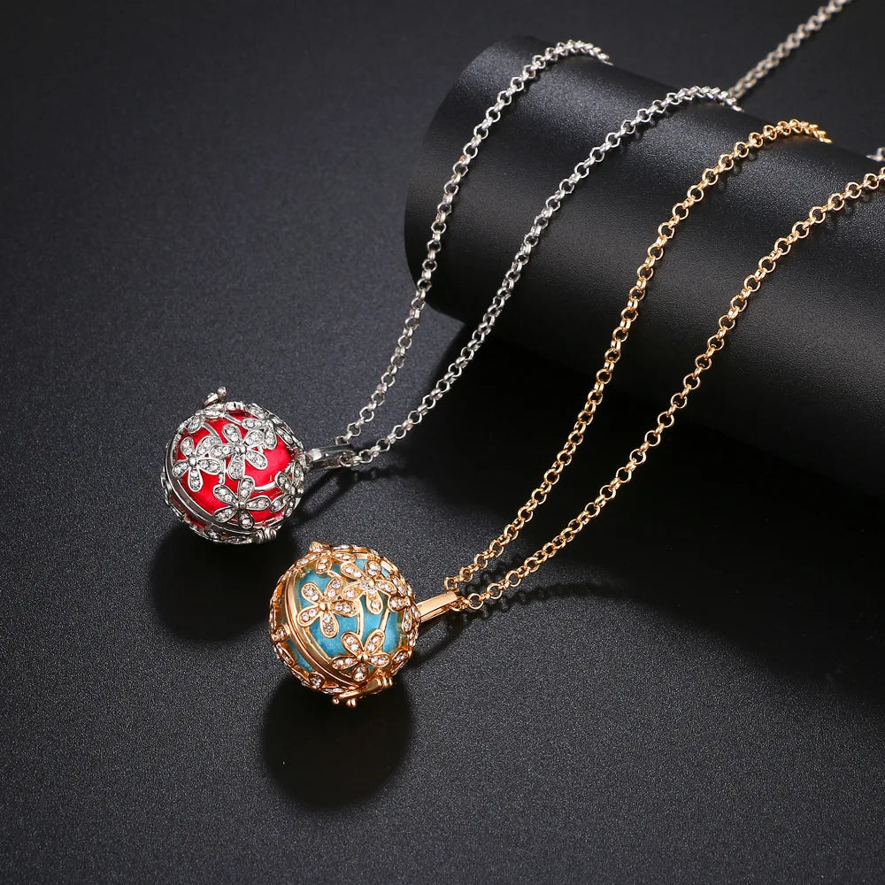 New Aroma Water Droplets Cage Lockets Necklace Heart Shaped Zircon Essential Oil Diffuser Set Combination Woman Pendant Jewelry