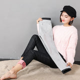 2023 Mujeres Jeans Térmicos Invierno Nieve Cálido Felpa Elástico Jeans Señora Skinny Espesar Polar Denim Pantalones Largos Retro Lápiz Pantalones