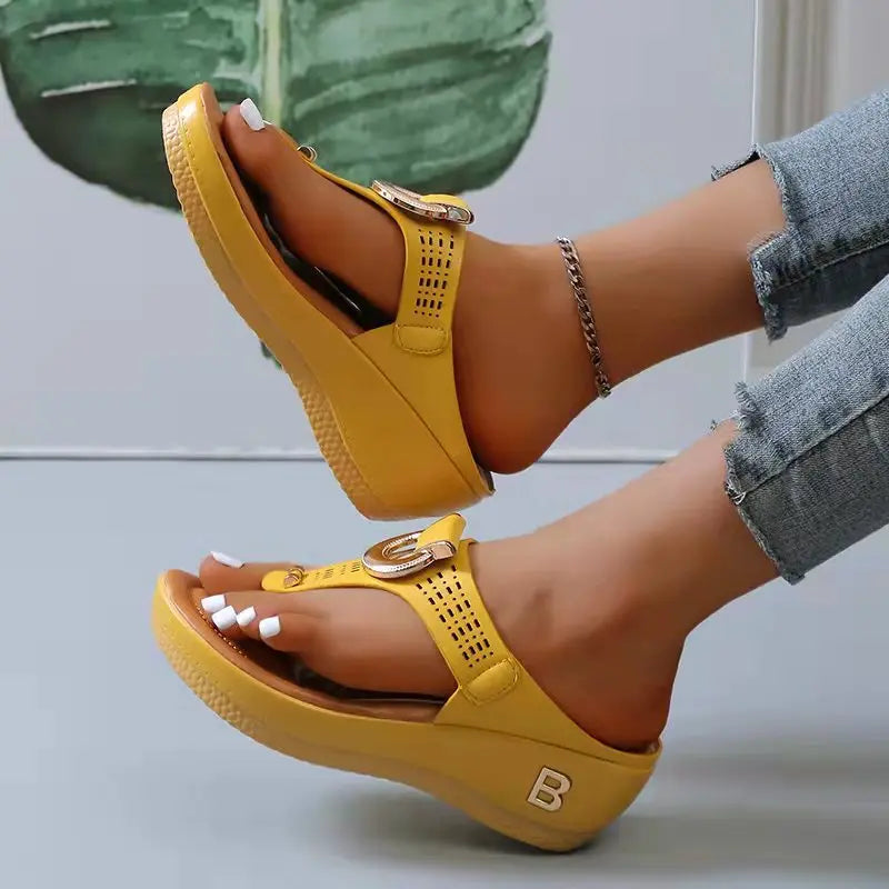 Women New Summer Sandals Open Toe Beach Shoes Flip Flops Wedges Comfortable Slippers Cute Sandals Plu Size Chaussure Femme