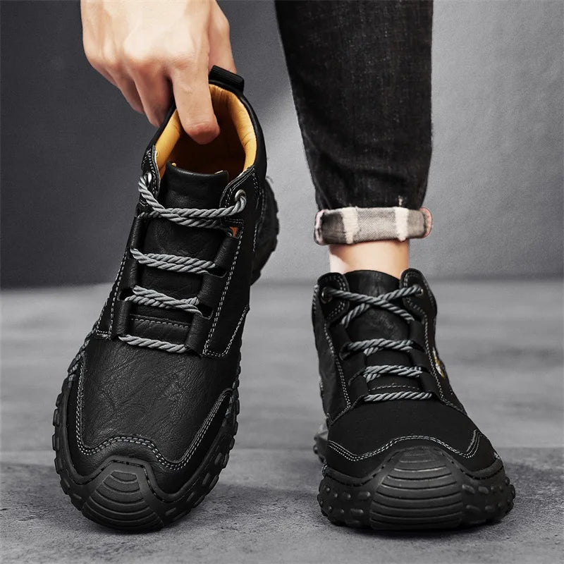 Zapatillas informales de cuero vulcanizado de alta calidad para hombre, zapatos planos de diseño, cómodos, antideslizantes, para caminar, correr y trotar, 2024