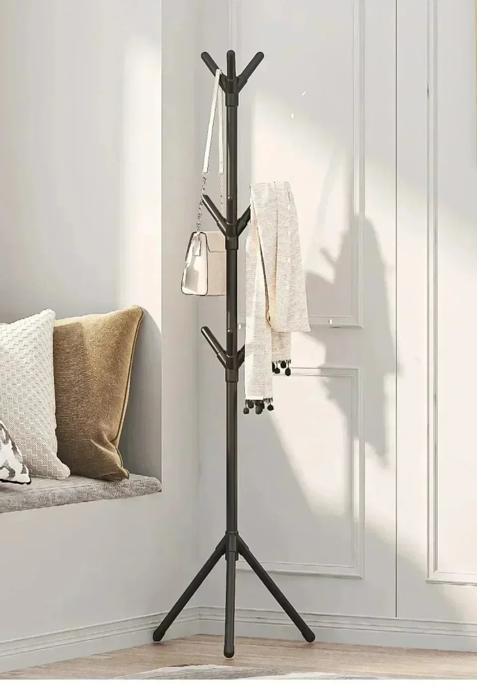 Perchero móvil de pie con múltiples ganchos, con forma de rama de árbol, práctico perchero para el hogar, la sala de estar y el almacenamiento de ropa.