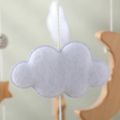 Crib Mobile Bed Bell Wooden Baby Rattles Soft Felt Cartoon Animal Bed Bell Newborn Music Box Hanging Toy Crib Bracket Baby Gifts