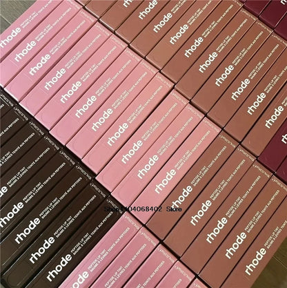 Estuche para iPhone con rubor en crema, colorete en barra, brillo labial, colorete en barra, color tostado, SALTY TAN, lápiz labial frambuesa y espresso.