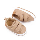 Zapatillas informales para bebé, primavera y otoño, suela suave de PU y TPR, antideslizantes, de alta calidad, superventas, 2023, nueva moda para niños pequeños de 0 a 12 meses.