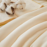 100% Cotton Filled Super Soft Autumn Winter Quilt Lightweight Fluffy Warm Duvets Core Grade A Comfort Quilted Double Comforter