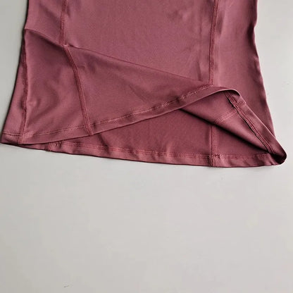 Camiseta deportiva de manga corta para mujer, cuello redondo, malla transpirable de secado rápido para yoga y fitness. 
