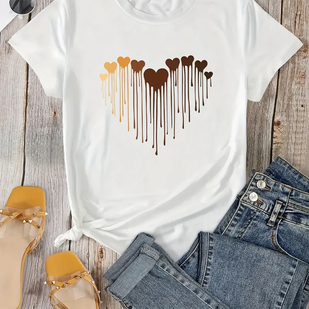 Camiseta gráfica feminina do coração do amor, tamanho positivo, casual