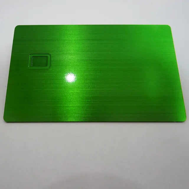 Small Chip Slot Metal Business Card, cartão de crédito com tira e assinatura, frete grátis, em branco 4442, 1Pc